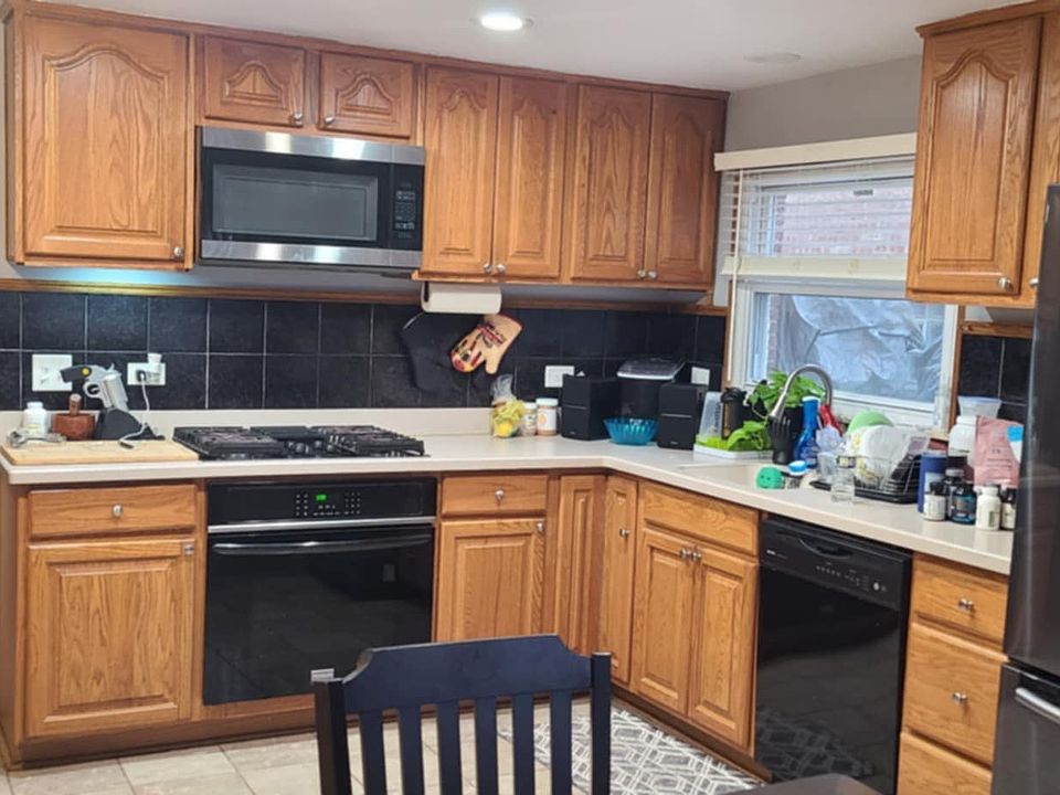 2nd image of 3939 W 106th St
