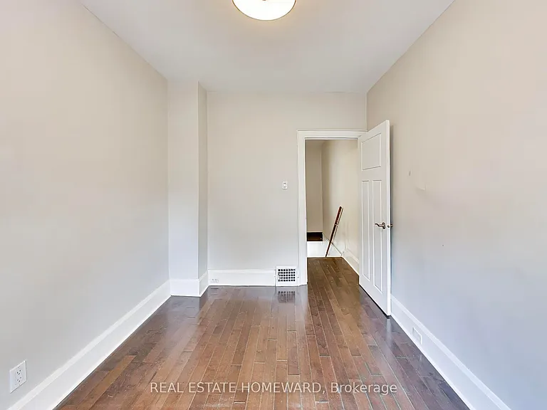 163 Glenmount Park Rd — Photo 21