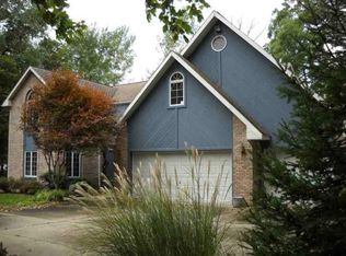 5341 N Lakewood Rd, Olney, IL 62450