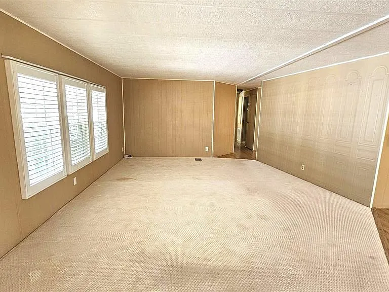 1240 Seagull Dr — Photo 16