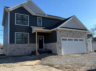 9141 Columbia Ave, Munster, IN 46321