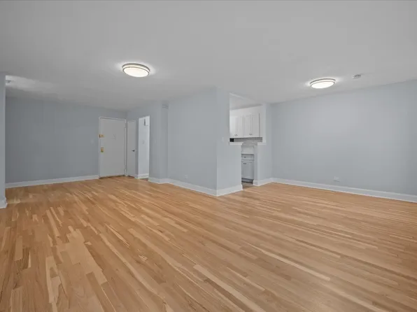 3235 Cambridge Avenue image 5 of 15