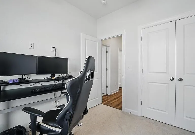 9568 21st Bay St — Photo 23