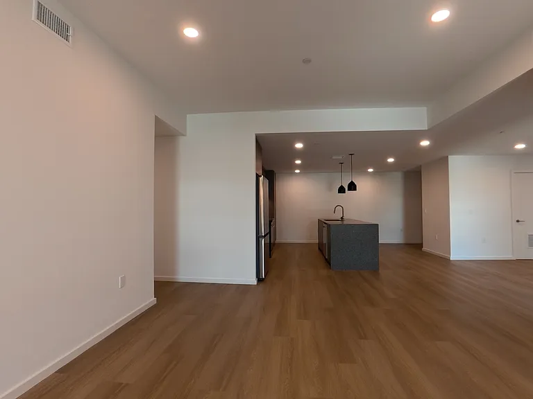 5119 Colfax Ave #201 — Photo 8