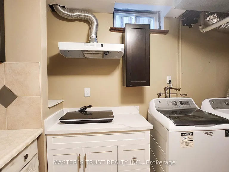 9 Springer Dr — Photo 16