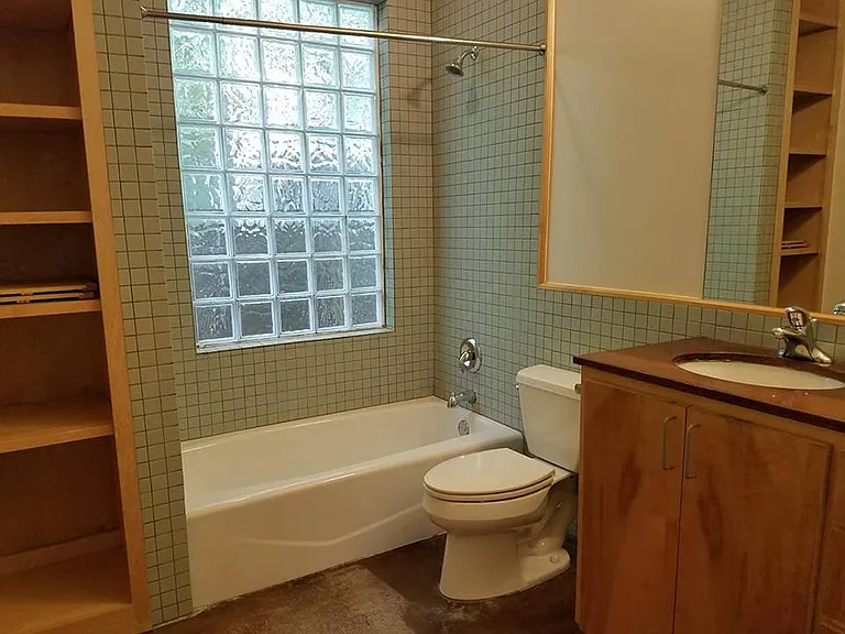 2214 Iva Ln #B — Photo 23