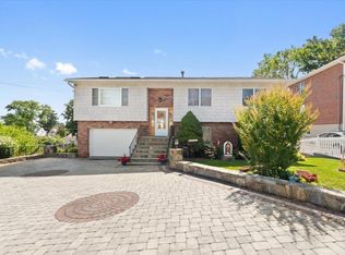 51 Westwind Rd, Yonkers, NY 10710