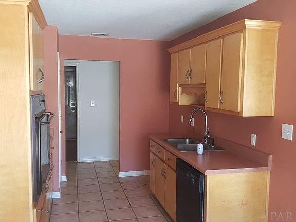 4th image of 6432 Barrineau Ln