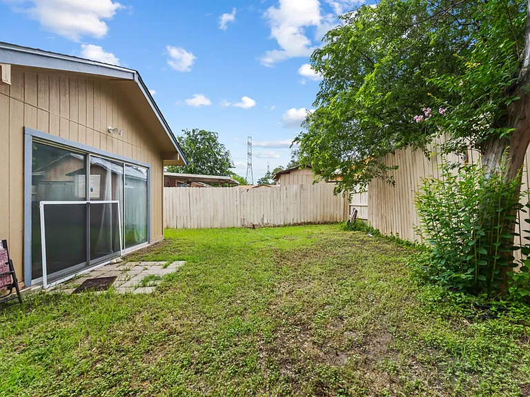 4907 Dare Ln — Photo 23