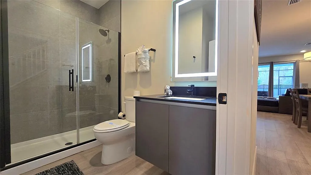 3 bed, 3.0 bath, 1852 sqft, $2,500 — Photo 4