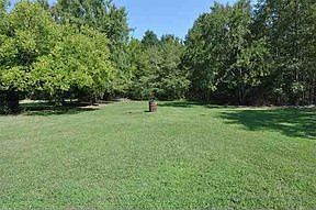 1st image of 639 Parkway Dr