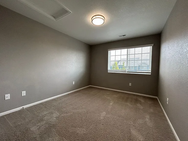 215 Jackson Dr — Photo 30
