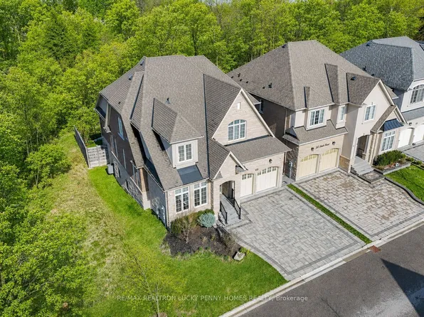 15 Tralee Ct, Markham, ON L6C 0V1