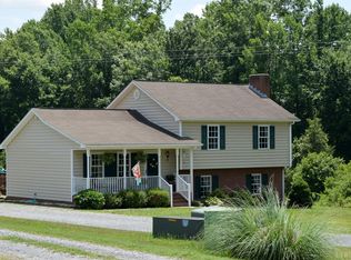 234 Brian Dr, Forest, VA 24551