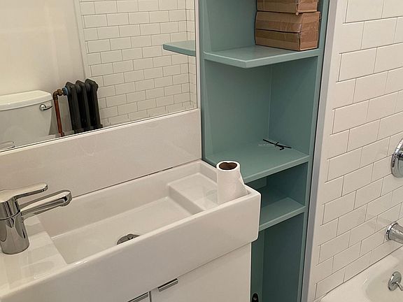 4th image of 192 Pine St #1