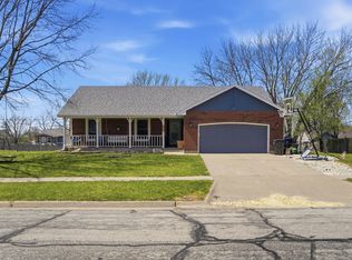 4221 SE Minnesota Ave, Topeka, KS 66609