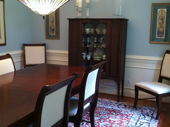 Formal dining room