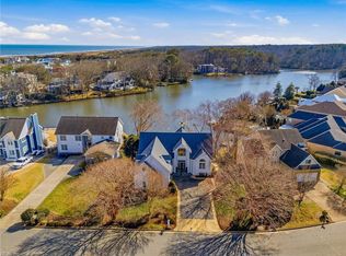 417 Croatan Hills Dr, Virginia Beach, VA 23451