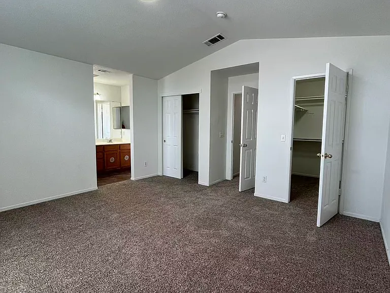 1022 Bess Pl — Photo 21