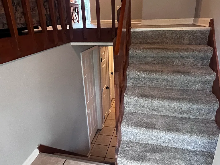 537 El Paseo Pl — Photo 2