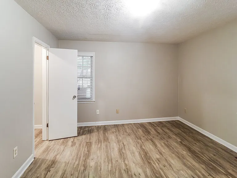 2495 Zane Dr SW — Photo 11