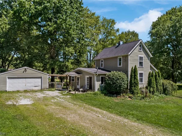 7577 N 6th Ave, Clinton, OH 44216