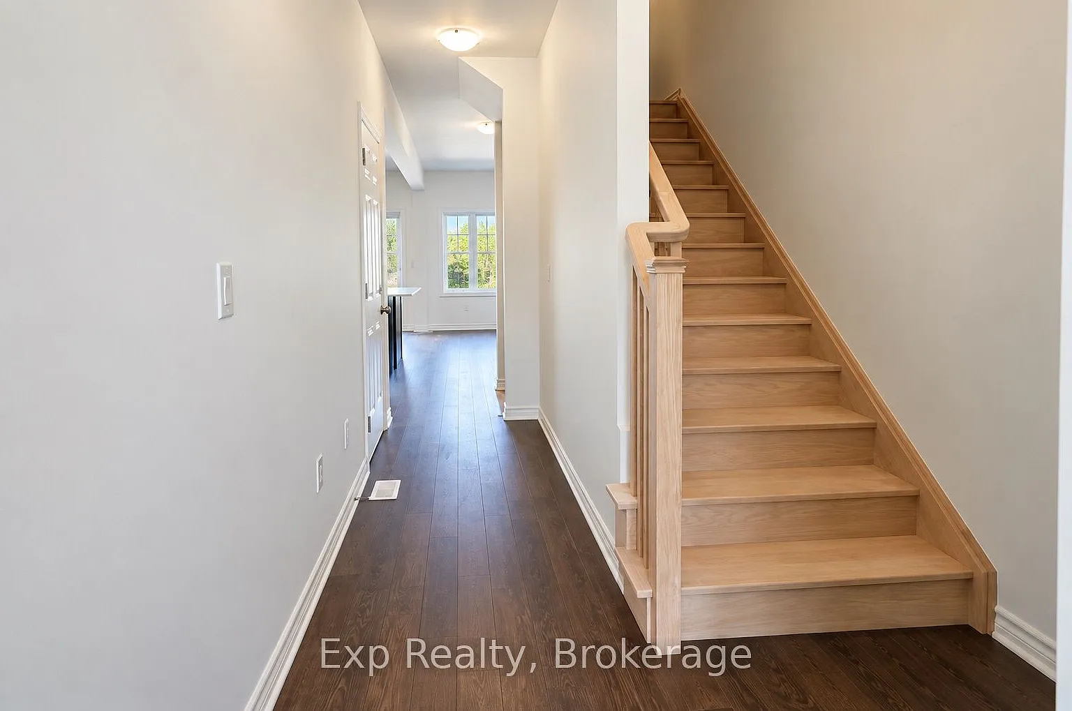 3 bed, $2,300 — Photo 2