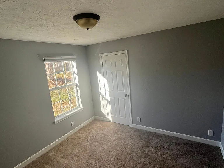 171 Central Blvd #27 — Photo 7