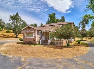 10575 Tuxford St, Sun Valley, CA 91352