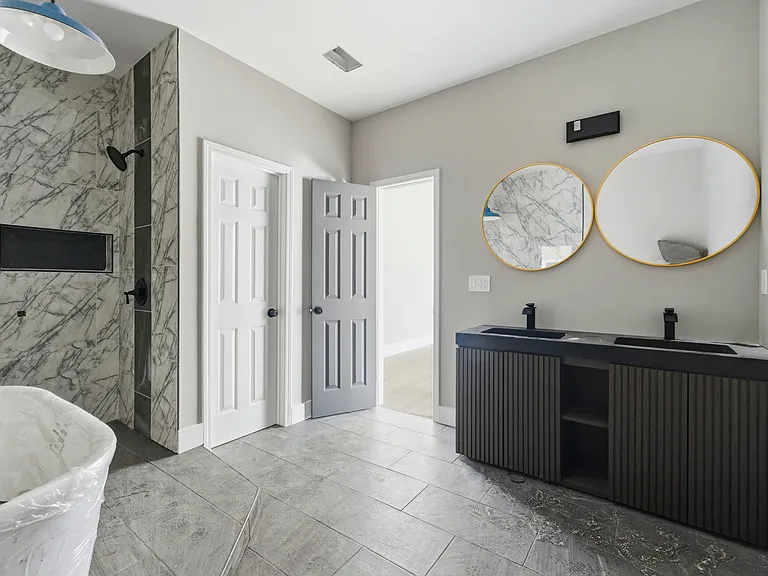 1409 NW Dr NW — Photo 8