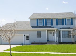 1810 Viola Heights Ln NE, Rochester, MN 55906