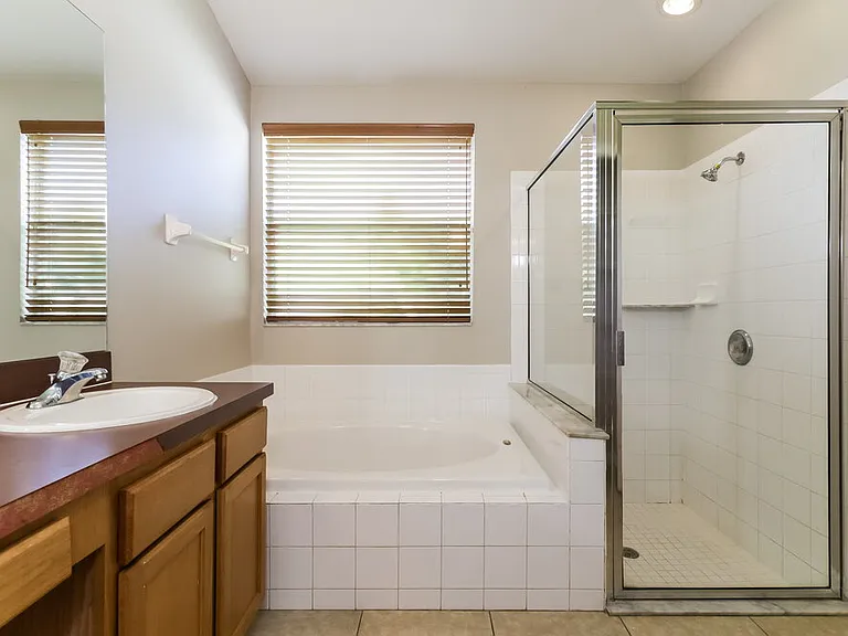 9912 Riverchase Dr — Photo 9