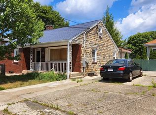 206A Adams St #4, Newton, MA 02458