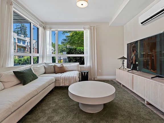 5th image of 2035 Glenaire Dr #119