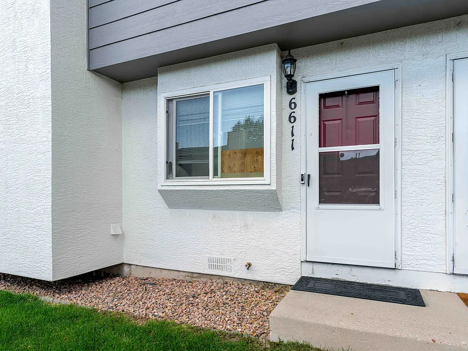 6611 Proud Eagle Ct