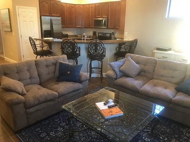 2 bed, 1441 sqft, $2,750 — Photo 3