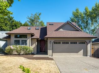 13423 SW Laurmont Ct, Tigard, OR 97223