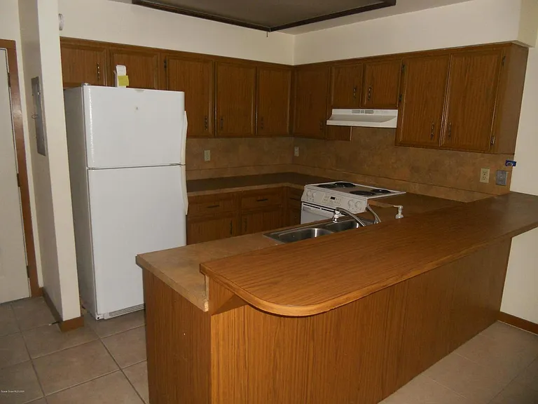 870 Cocoa Blvd #1 — Photo 4