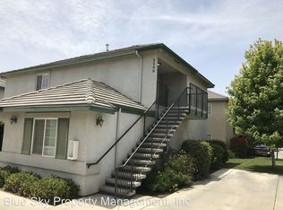 2246 W Lark Ave, Visalia, CA
