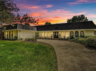 2020 Forest Club Dr, Orlando, FL 32804