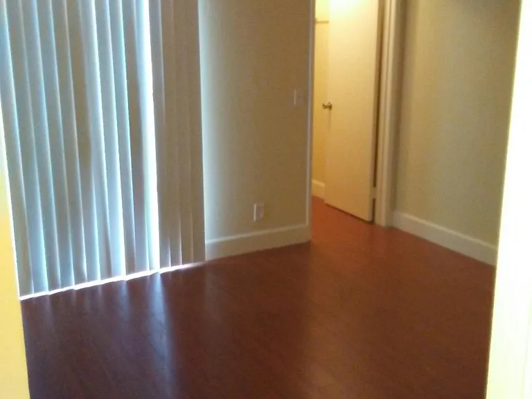 218 W Vermont Ave #7 — Photo 9