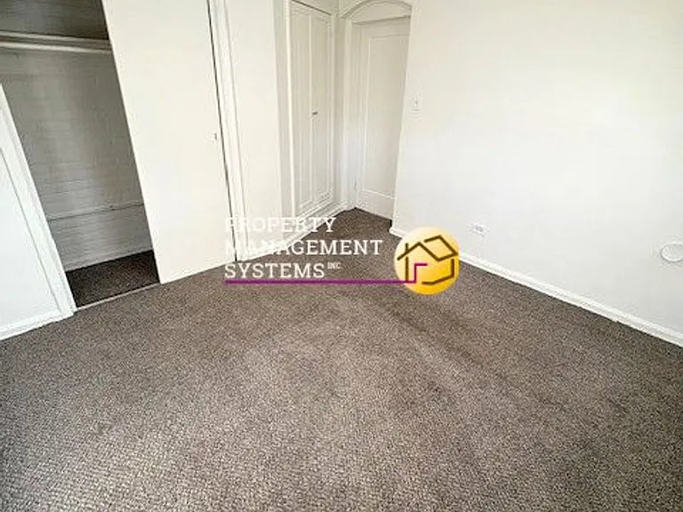 135 N B St #4 — Photo 8