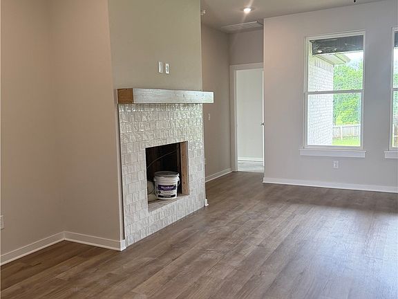 4th image of 2305 Cassidy Ct