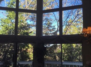 257 Massive Dr, Lake Arrowhead, CA 92352