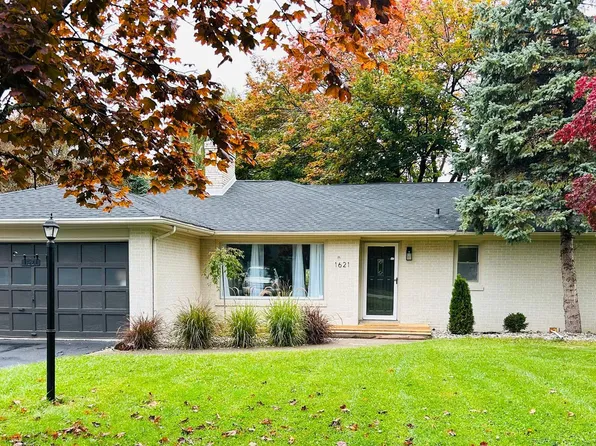 1621 Coolidge Ave, Saginaw, MI 48638