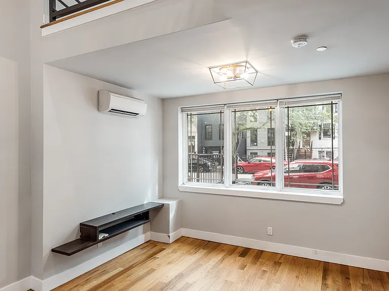 519 Herkimer St #1F — Photo 3
