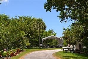 4th image of 4915 Gulfgate Ln