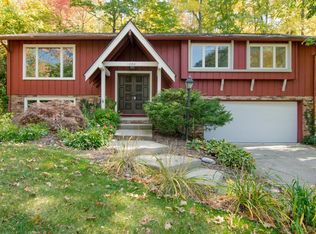 1260 Barrister Rd, Ann Arbor, MI 48105