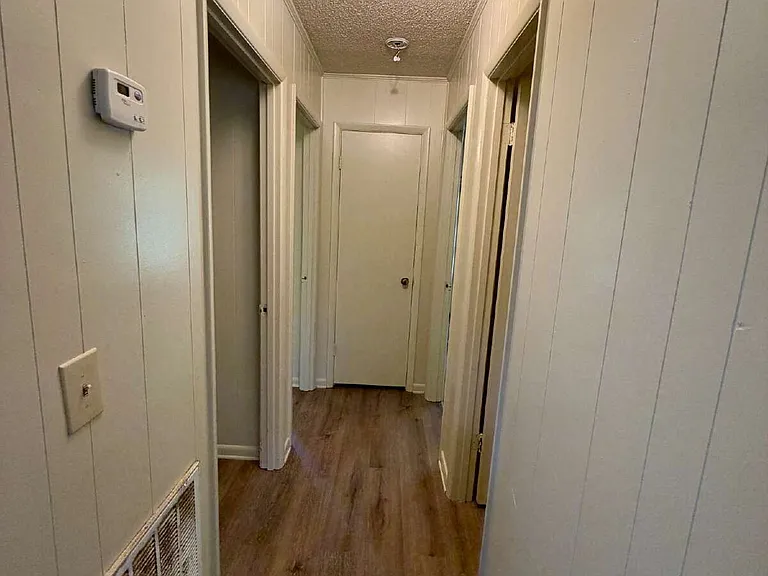 205 Daniel St #7 — Photo 8