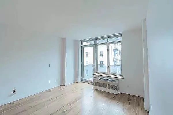 Rented by Metropolitan Property Group | media 13